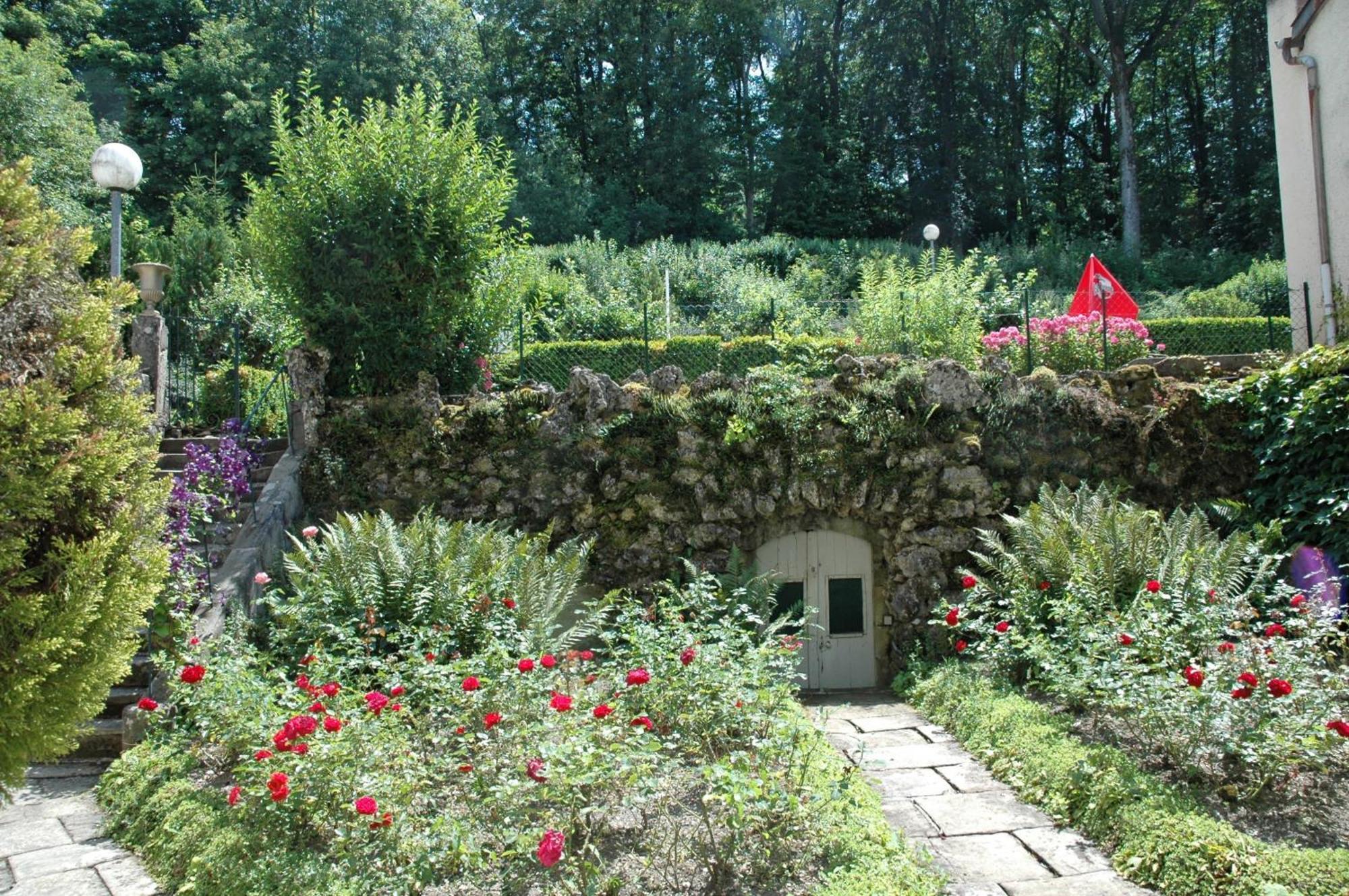 Hotel Et Studios D'Orfeuil Bourbonne-les-Bains Εξωτερικό φωτογραφία