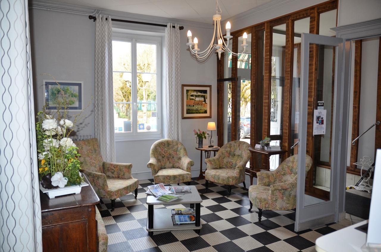 Hotel Et Studios D'Orfeuil Bourbonne-les-Bains Εξωτερικό φωτογραφία